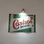 Guest house Tour De Charme Atypique Beauregard-l'Eveque