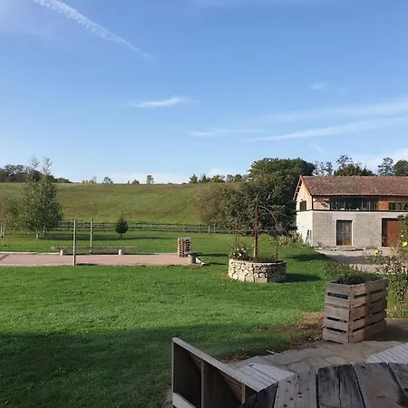 Tour De Charme Atypique Pensjonat Beauregard-l'Eveque