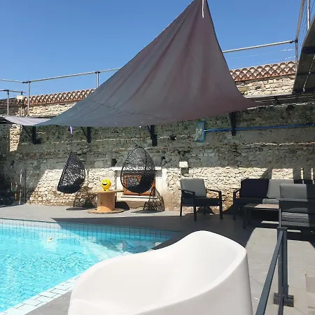 Pensjonat Tour De Charme Atypique