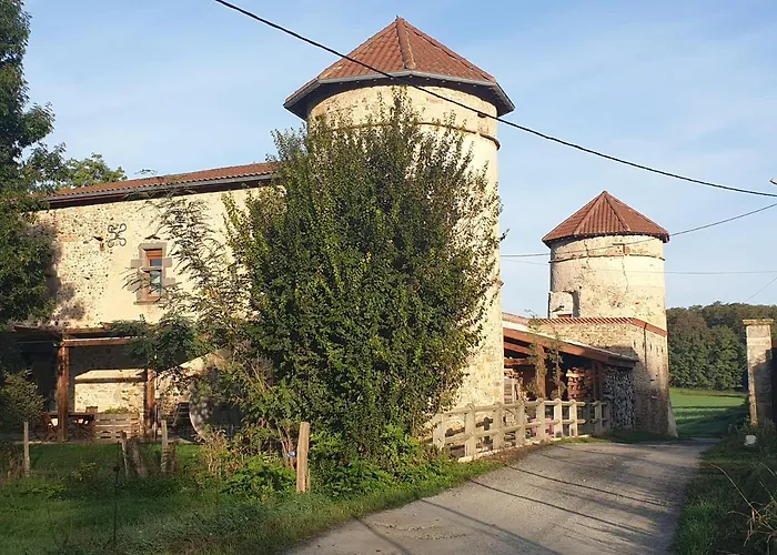 Tour De Charme Atypique Pensjonat Beauregard-l'Eveque