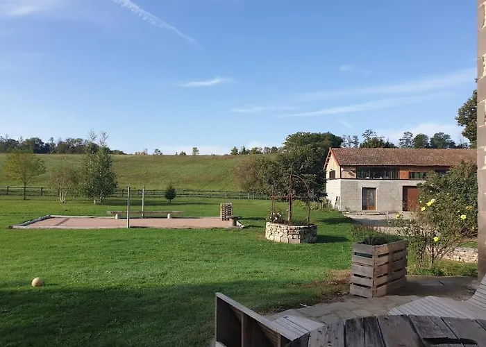 Tour De Charme Atypique Pensjonat Beauregard-l'Eveque